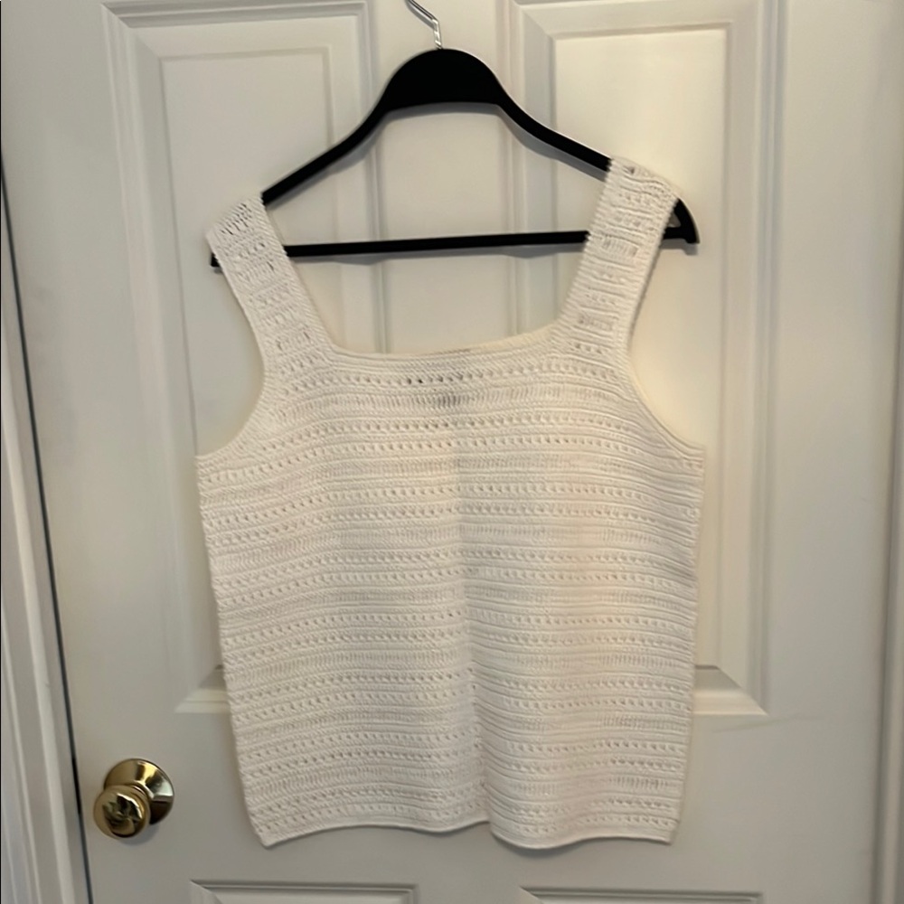 NWOT!!White Charter Club Ramie and Cotton Crotchet Sleeveless Tank Top